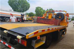 临沭附近拖车电话号码服务